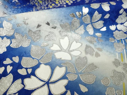 平和屋着物●豪華振袖　刺繍　舞花文　暈し染め　銀彩　ロング丈　正絹　逸品　AABL0918ck