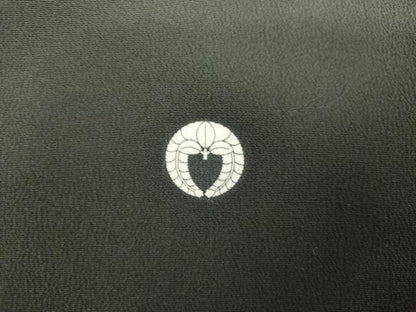 平和屋着物●創業460年・千總　黒留袖　駒刺繍　花車文　金彩　正絹　逸品　AABL1021cs