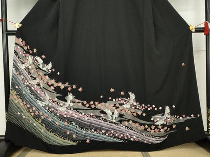 平和屋着物●本加賀友禅作家　小林賢一郎　黒留袖　飛鶴花文　証紙付き　正絹　逸品　AABL1022cs