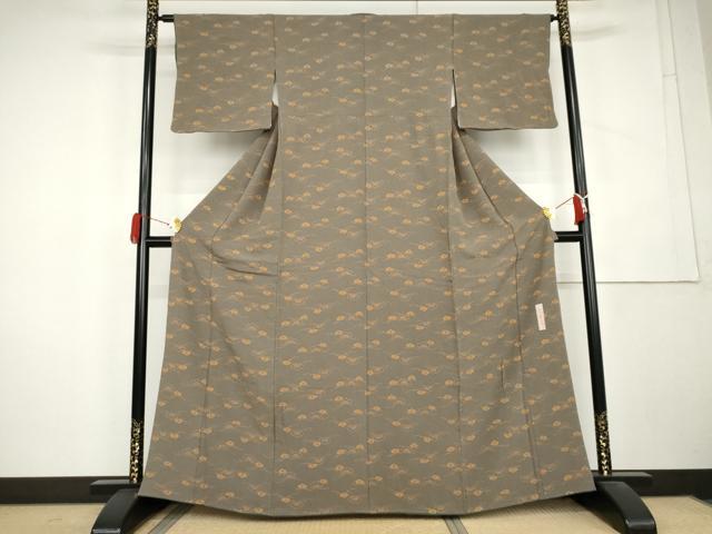 平和屋着物●世界的人形師　辻村寿三郎　ジュサブロー　小紋　松　正絹　逸品　AABL1066cs