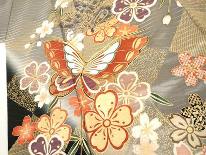 平和屋着物●豪華振袖　駒刺繍　花蝶文　暈し染め　金彩　正絹　逸品　AABL1071cs