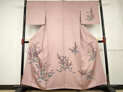 平和屋着物●本場琉球紅型　訪問着　松竹梅風景文　正絹　逸品　AABL1164cs