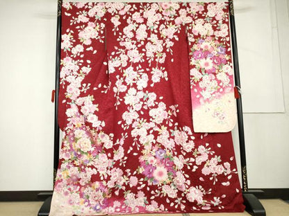 平和屋着物●豪華振袖　駒刺繍　花毬文　八重桜　暈し染め　金通し地　正絹　逸品　AABL1171cs