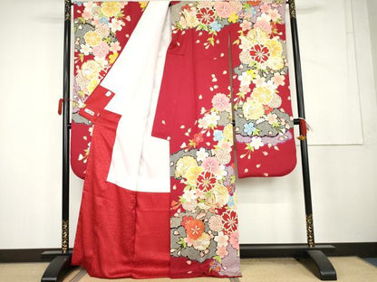 平和屋着物●豪華振袖　駒刺繍　雪輪花蝶文　正絹　逸品　AABL1173cs