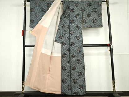 平和屋着物●本場大島紬　割込み絣　花菱文　正絹　逸品　AABL1187cs