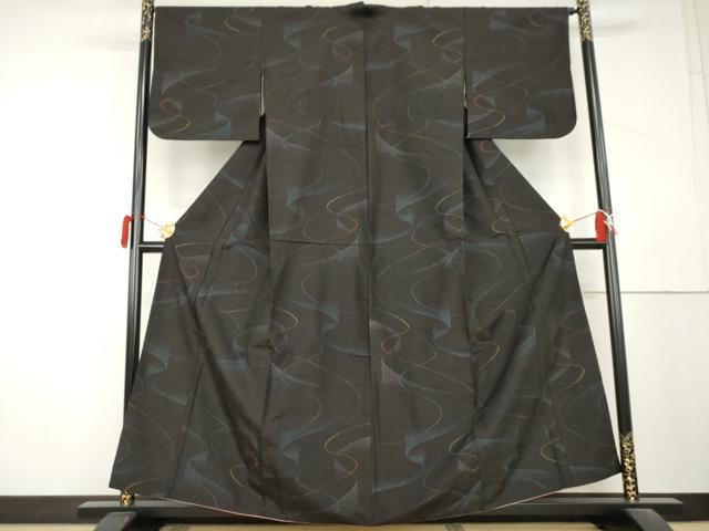 平和屋着物●上質な紬　流水文　黒地　正絹　逸品　AABL1198cs