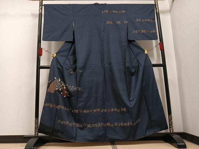 平和屋着物●訪問着　本場大島紬　9マルキ　地紙女人花文　正絹　逸品　AABL1203ph