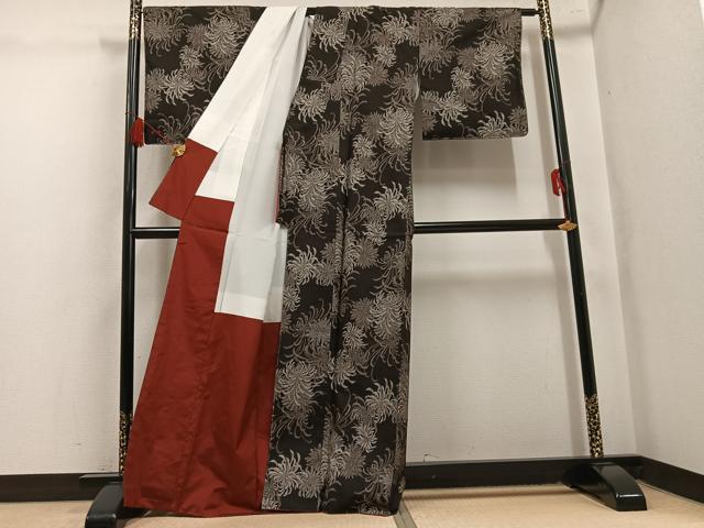 平和屋着物●本場大島紬　古代染色　純泥染　総絣　9マルキ　泥の舞　竹千雅　たけがわ織物謹製　証紙付き　正絹　逸品　AABL1207ph