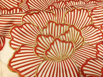 平和屋着物●豪華振袖　駒刺繍　牡丹　金彩　ロング丈　正絹　逸品　AABL1235ph
