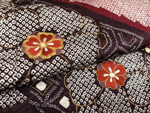 平和屋着物●豪華振袖　絞り　駒刺繍　舞花文　金彩　三越扱い　正絹　逸品　AABL1248ph