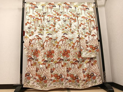 平和屋着物●豪華振袖　駒刺繍　檜扇草花文　金彩　正絹　逸品　AABL1272ph