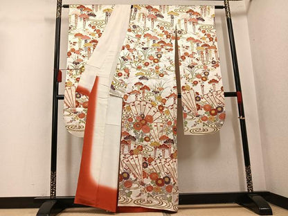 平和屋着物●豪華振袖　駒刺繍　檜扇草花文　金彩　正絹　逸品　AABL1272ph