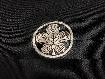 平和屋着物●豪華黒留袖　手描き　鯉　金彩　正絹　逸品　AABL1275ph