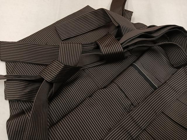 平和屋着物●男性　馬乗り袴　縞　正絹　逸品　AABL1301ph