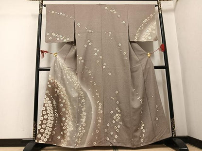 平和屋着物●訪問着　中国三大刺繍　汕頭刺繍　スワトウ刺繍　舞桜文　暈し染め　金彩　正絹　逸品　未使用　AABL1310ph