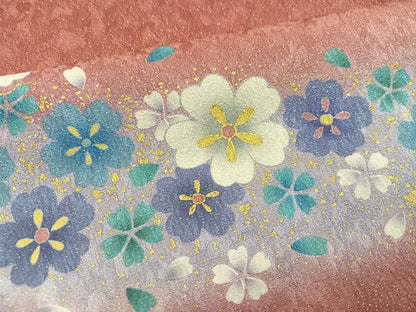 平和屋着物●豪華振袖　駒刺繍　舞花文　暈し染め　金彩　銀通し地　正絹　逸品　AABL1325ph