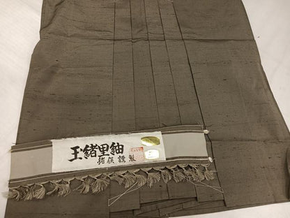 平和屋着物●男性　馬乗り袴　玉緒里紬　肥後煤竹色　猪俣謹製　証紙付き　正絹　逸品　AABL1340ph