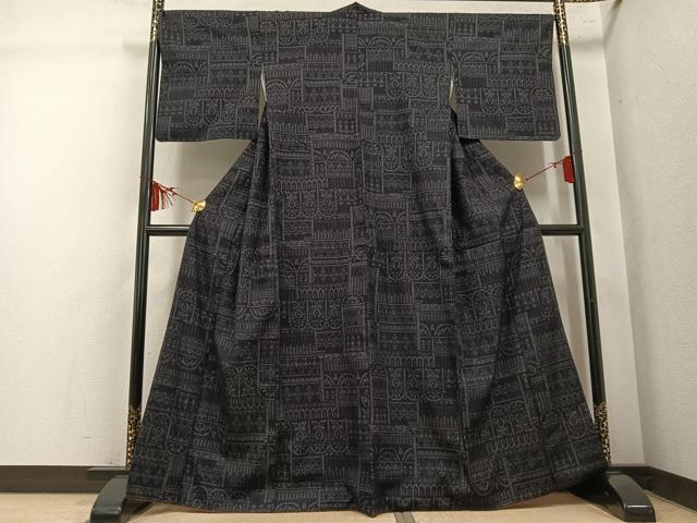 平和屋着物●結城紬　100亀甲　幾何学花文　正絹　逸品　AABL1342ph