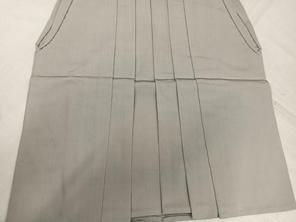 平和屋着物●男性　馬乗り袴　練色　正絹　逸品　AABL1351ph