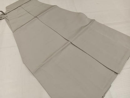 平和屋着物●男性　馬乗り袴　練色　正絹　逸品　AABL1351ph
