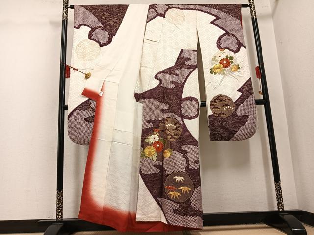 平和屋着物●豪華振袖　絞り　駒刺繍　松竹梅雪輪文　金彩　鈴乃屋扱い　正絹　逸品　AABL1353ph