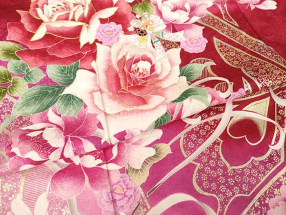 平和屋着物●豪華振袖　駒刺繍　花蝶文　暈し染め　金彩　正絹　逸品　AABL1406ck