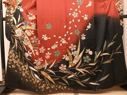 平和屋着物●豪華振袖　駒刺繍　草花文　暈し染め　金銀彩　正絹　逸品　AABL1644ph