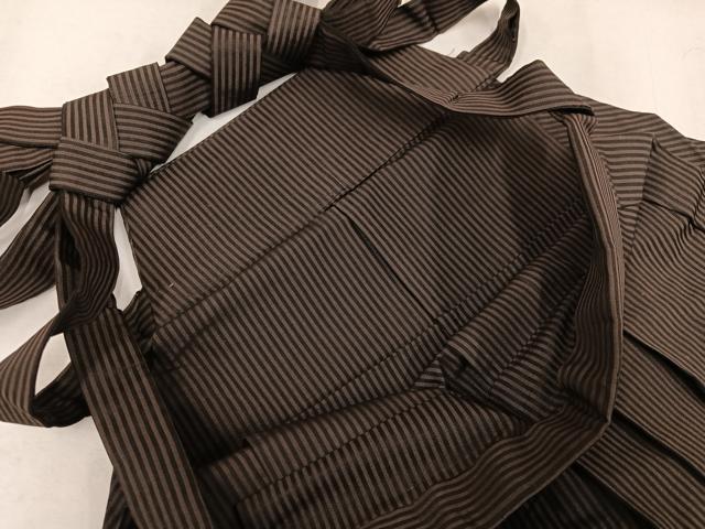 平和屋着物●男性　馬乗り袴　縞　正絹　逸品　AABL1657ph