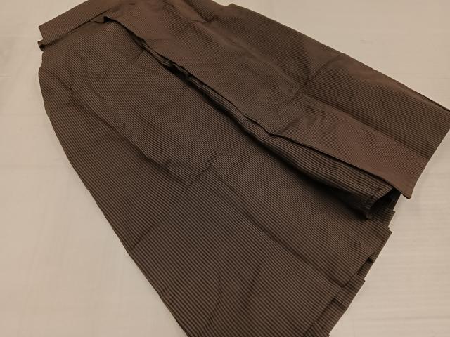 平和屋着物●男性　馬乗り袴　縞　正絹　逸品　AABL1657ph