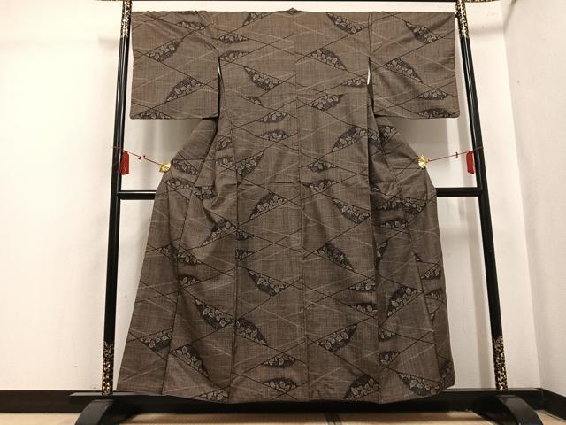 平和屋着物●本場大島紬　7マルキ　草花文　正絹　逸品　AABL1668ph