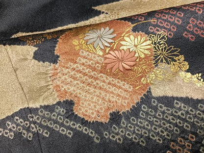 平和屋着物●創業460年・千總　訪問着　刺繍　絞り　雪輪草花文　金彩　正絹　逸品　AABL1670ph