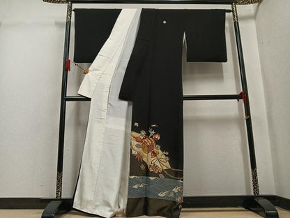平和屋着物●豪華黒留袖　作家物　駒刺繍　立波宝尽くし　金彩　正絹　逸品　AABL1676ph