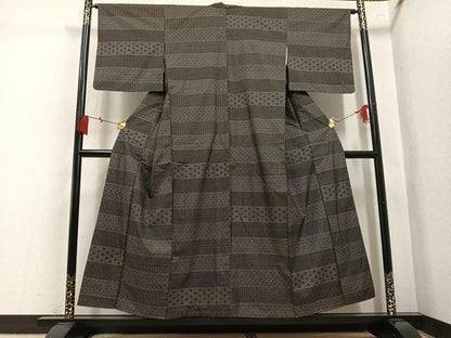 平和屋着物●本場大島紬　9マルキ　吉祥文　正絹　逸品　AABL1716ph
