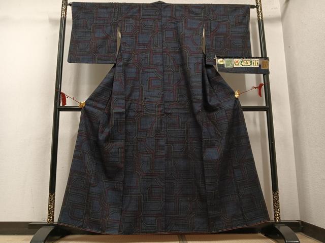 平和屋着物●本場結城紬　重要無形文化財　幾何学文様　証紙付き　正絹　逸品　AABL1750ph