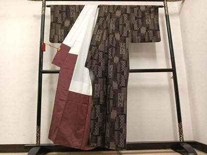 平和屋着物●本場大島紬　9マルキ　松竹梅文　正絹　逸品　AABL1759ph