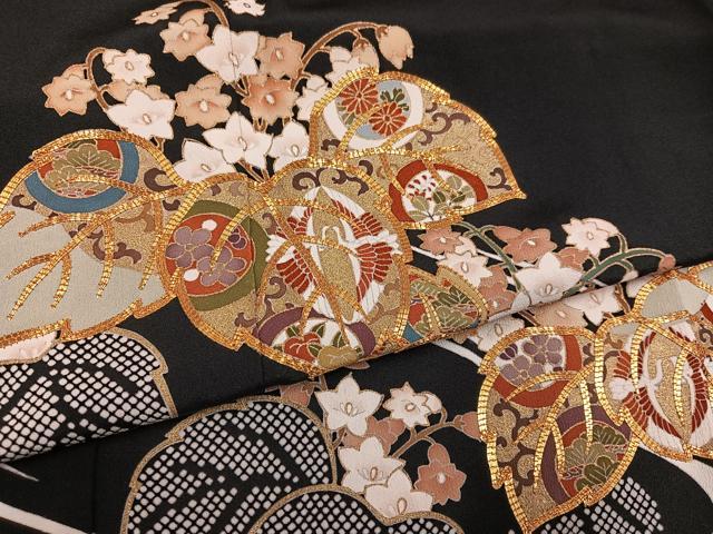 平和屋着物●豪華黒留袖　駒刺繍　桐　金彩　正絹　逸品　AABL1776ph