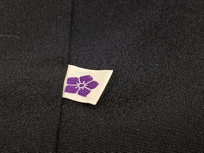 平和屋着物●豪華黒留袖　駒刺繍　桐　金彩　正絹　逸品　AABL1776ph