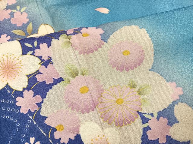 平和屋着物●豪華振袖　駒刺繍　舞桜文　暈し染め　さが美扱い　正絹　逸品　AABL1780ph