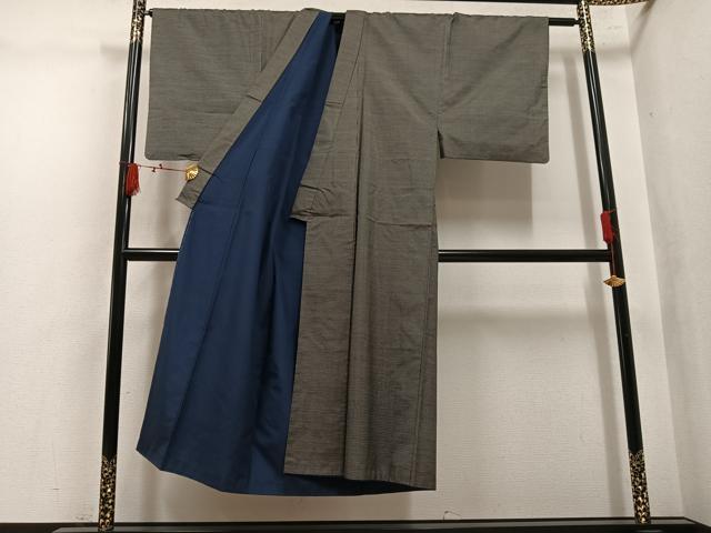 平和屋着物▼男性　本場大島紬　100亀甲　総詰め　正絹　逸品　AABL1785ph