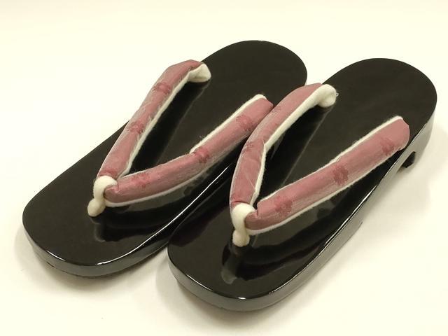 平和屋着物▼和装小物　下駄　桐下駄　鼻緒:花柄　逸品　未使用　AABL1962ay