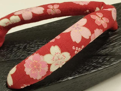 平和屋着物▼和装小物　下駄　桐下駄　鼻緒:花柄　逸品　未使用　AABL1963ay