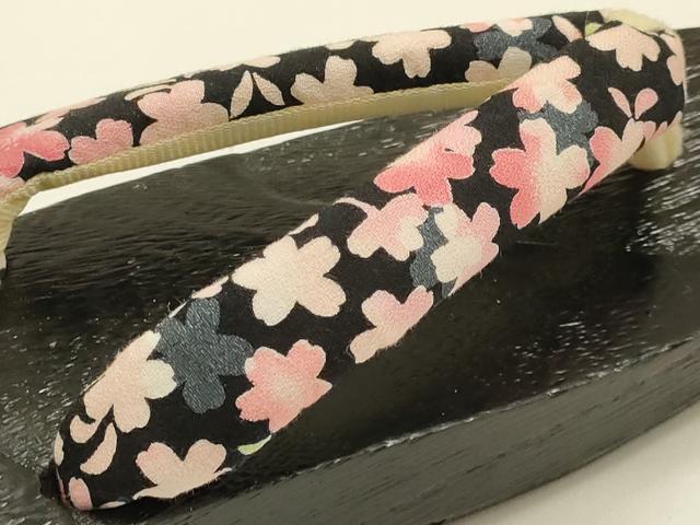 平和屋着物▼和装小物　下駄　桐下駄　鼻緒:花柄　逸品　未使用　AABL1965ay