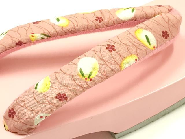 平和屋着物▼和装小物　下駄　桐下駄　鼻緒:芝花文　兎　逸品　未使用　AABL1966ay