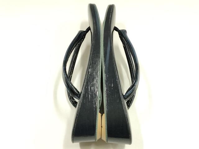平和屋着物▼和装小物　和装草履　鼻緒:縞　箱付き　逸品　未使用　AABL1975ay