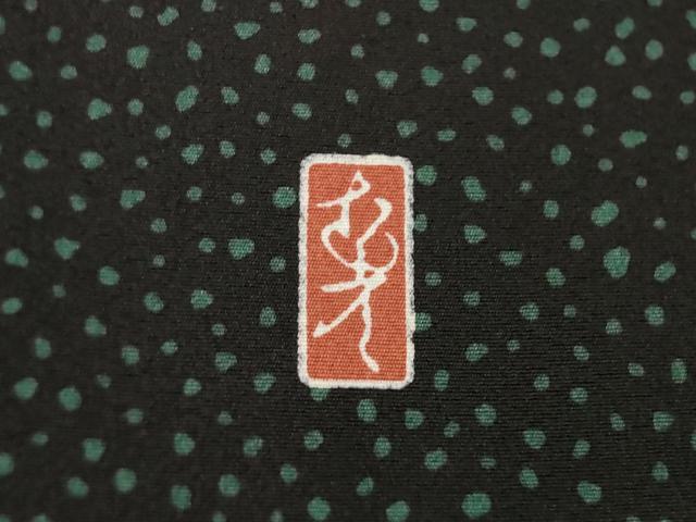 平和屋着物●訪問着　作家物　玩具花文　黒地　丹後ちりめん　反端付き　ロング丈　正絹　逸品　未使用　AABL2016ck