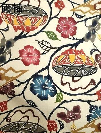 平和屋着物●本場琉球紅型　小紋　紬地　扇面花蔦草文　正絹　逸品　未使用　AABL2034ck
