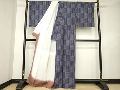 平和屋着物●染織の名門　しょうざん　紬　市松雪輪文　藍　証紙付き　正絹　逸品　AABL2073ck