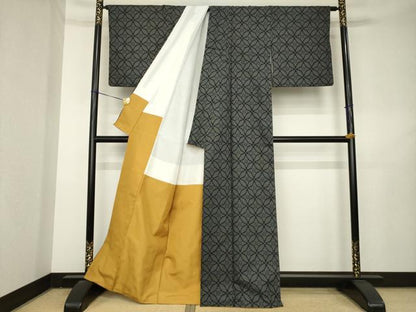 平和屋着物●上質な紬　七宝花文　黒地　正絹　逸品　AABL2095ck