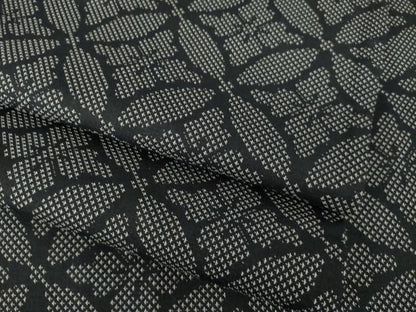 平和屋着物●上質な紬　七宝花文　黒地　正絹　逸品　AABL2095ck