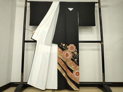 平和屋着物●豪華黒留袖　中国三大刺繍　相良刺繍　駒刺繍　正倉院更紗花文　金彩　正絹　逸品　AABL2112ck